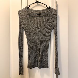Express Women’s Gray V-Neck Sweater